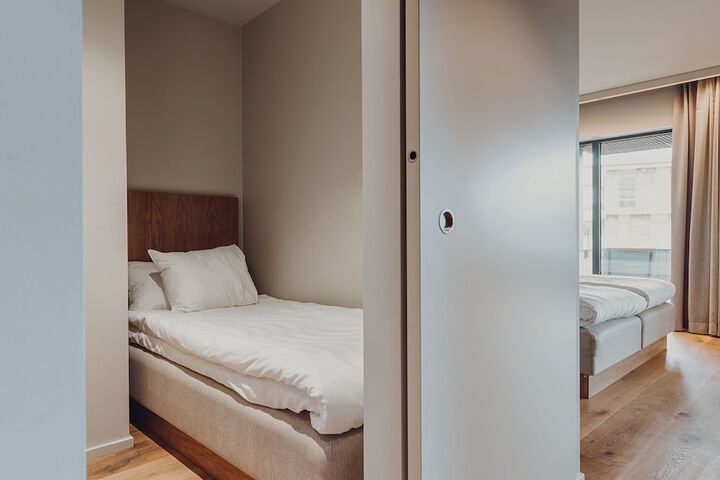 Room 7 of 52