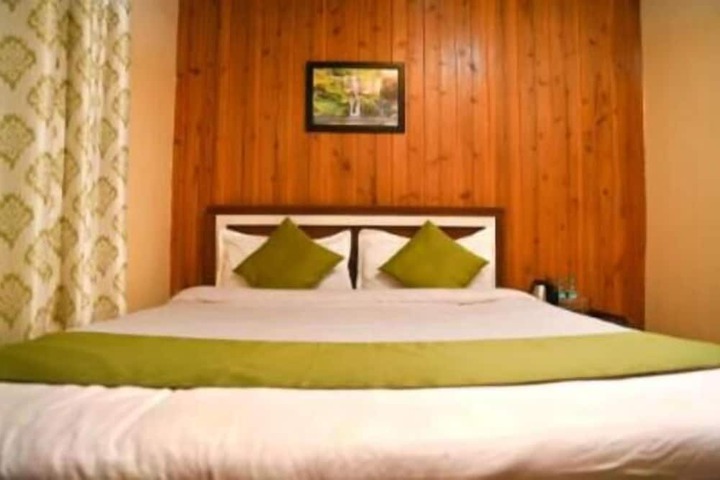 Room 5 of 14