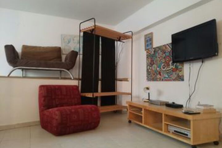 Room 40 of 133