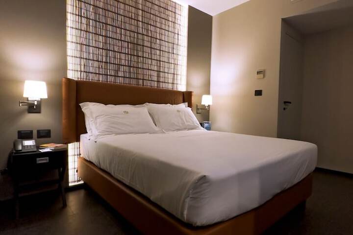 Room 46 of 128