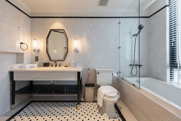 Bathroom Interior Photo