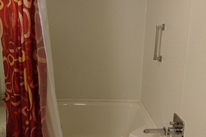 Room 36 of 42