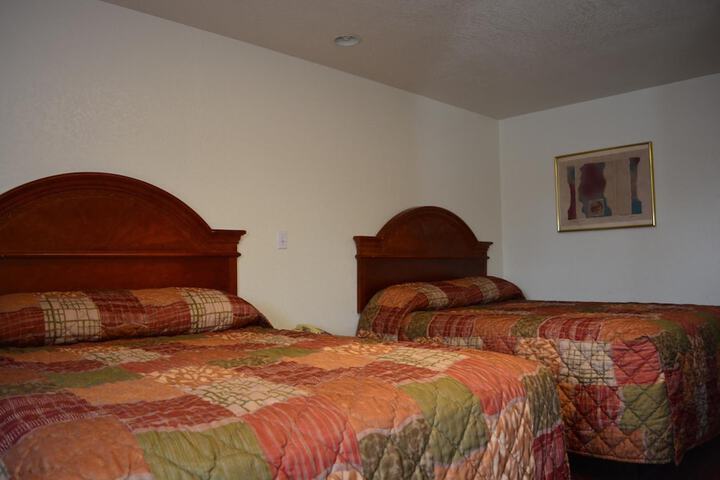 Room 17 of 30