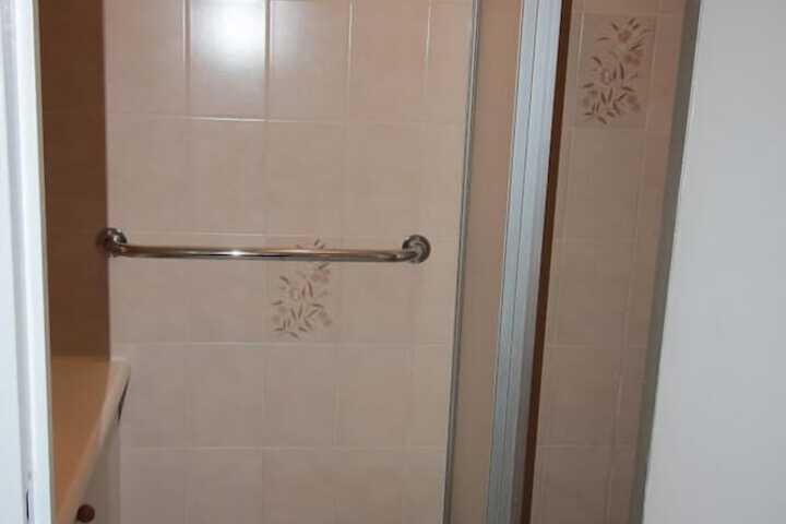 Room 127 of 164