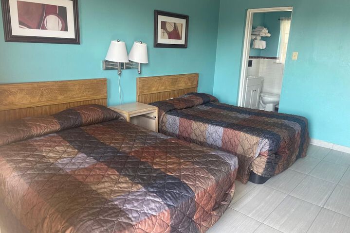 Room 21 of 35