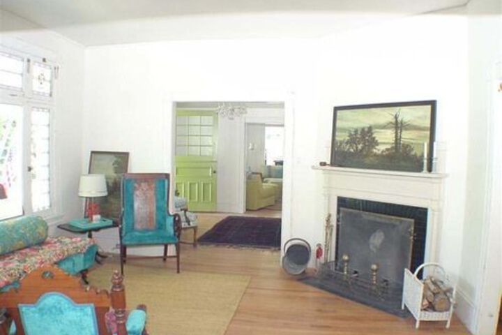 Room 2 of 21