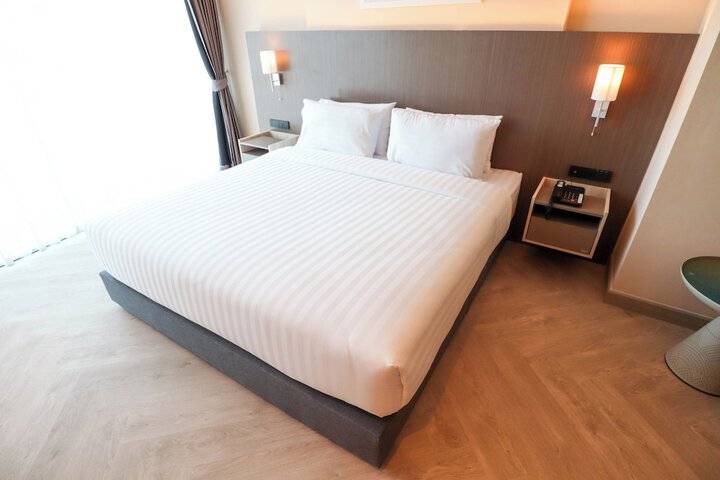 Room 36 of 103