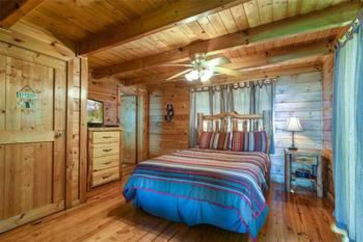Room 1 of 23