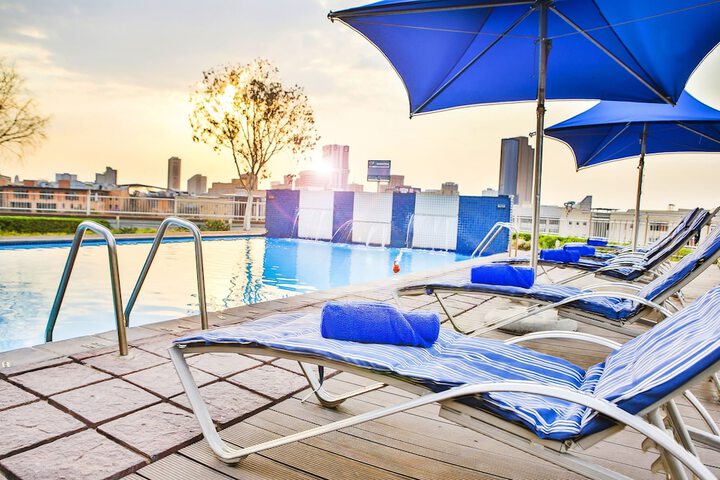 Sundeck 66 of 67
