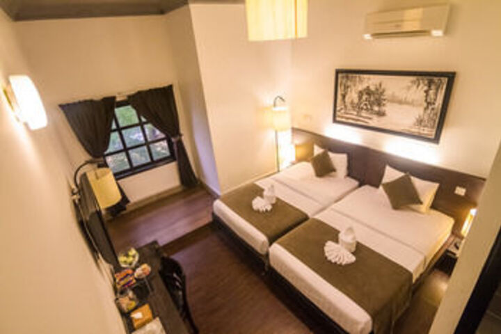Room 44 of 58