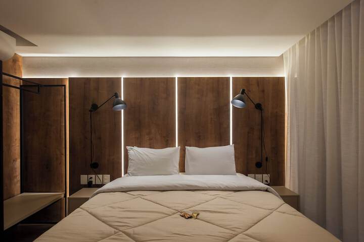 Room 3 of 35