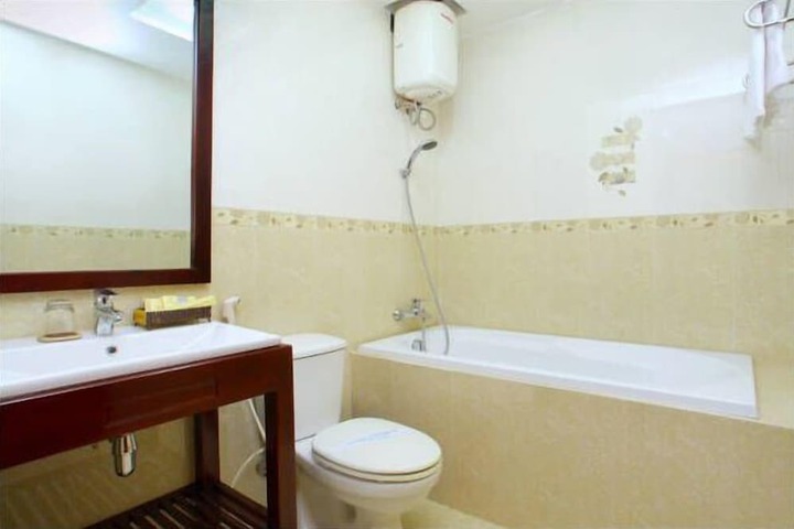 Room 20 of 27