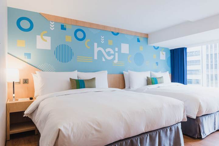 Room 47 of 89