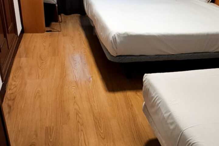 Room 14 of 38