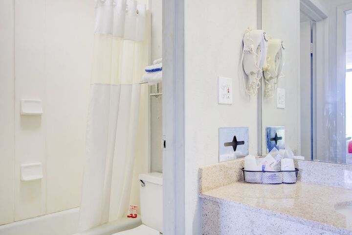 Clean Restrooms