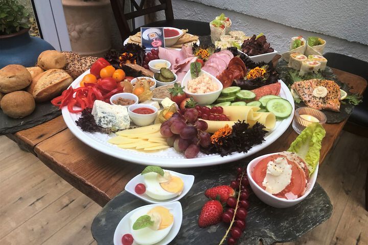 Dining 58 of 71