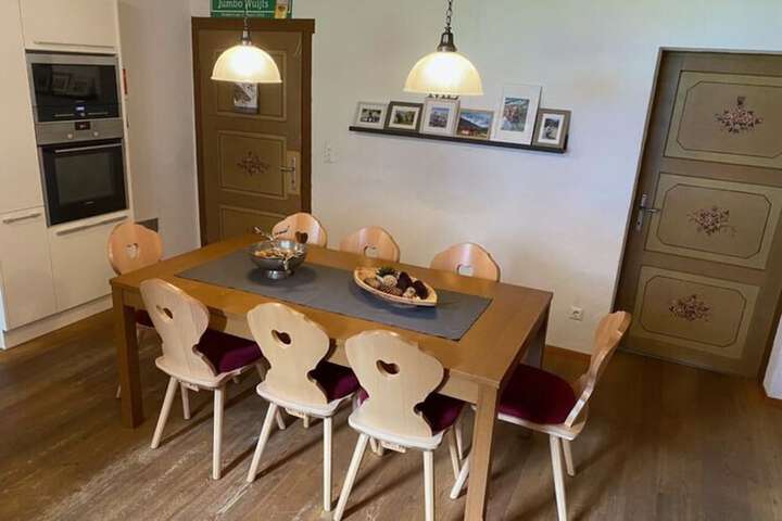 Dining 41 of 117