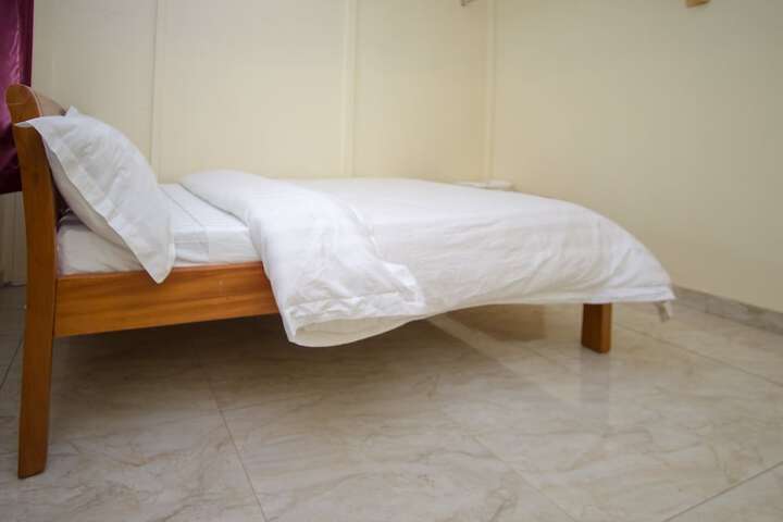 Room 8 of 31