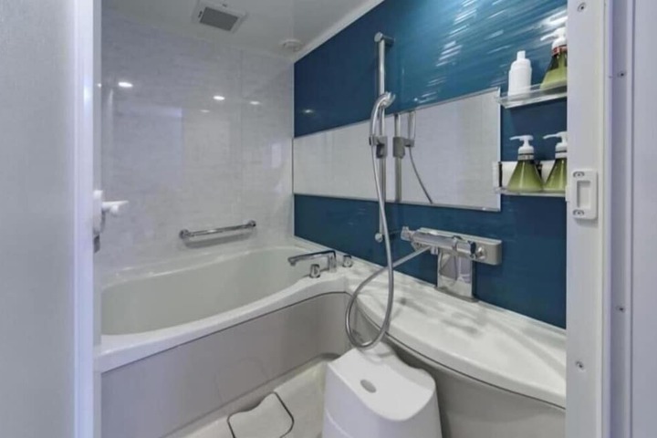 Clean Restrooms