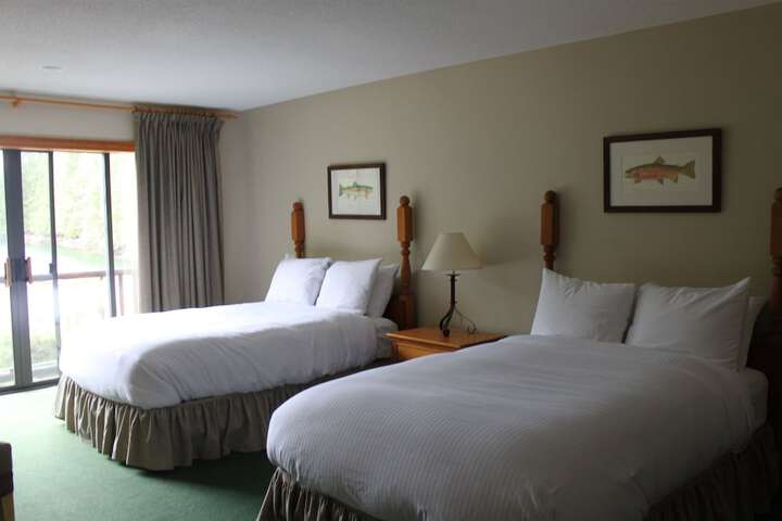 Room 5 of 33