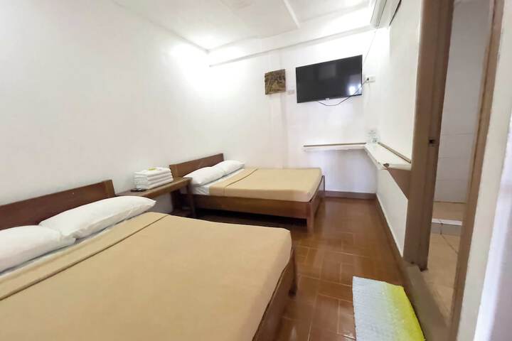 Room 34 of 72