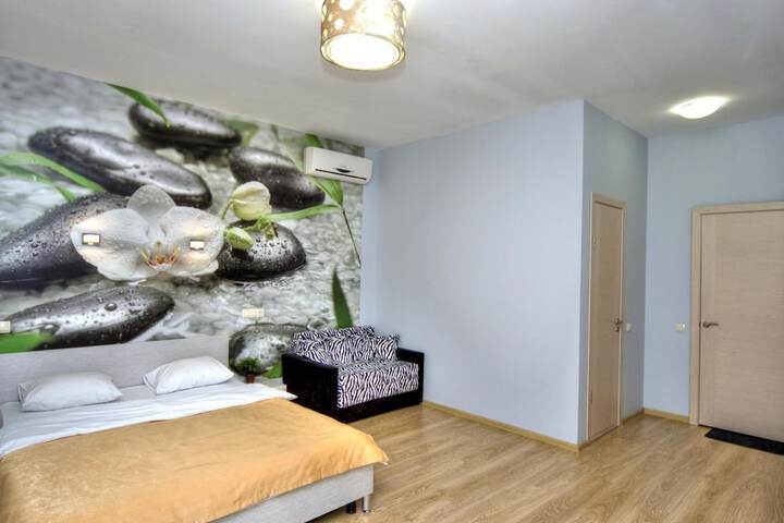 Room 13 of 37
