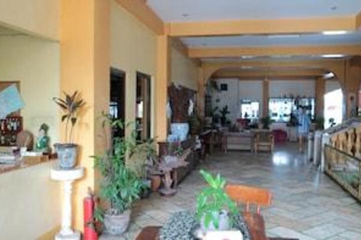 Hotel Marble Inn