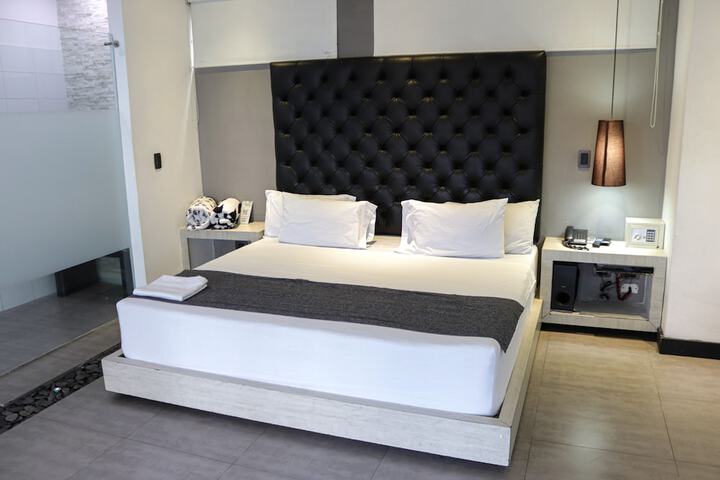 Room 22 of 68