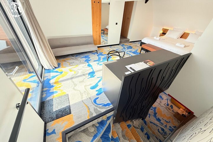 Room 74 of 217