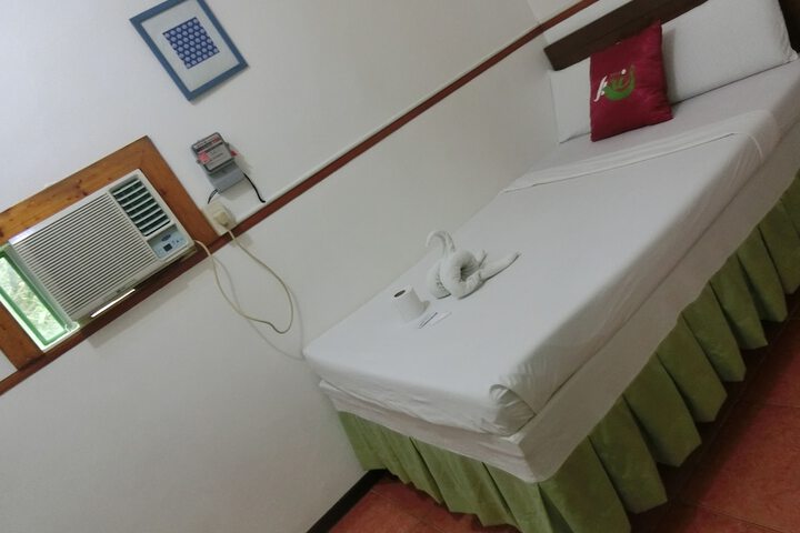 Room 29 of 69