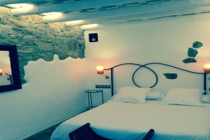 Room 13 of 72