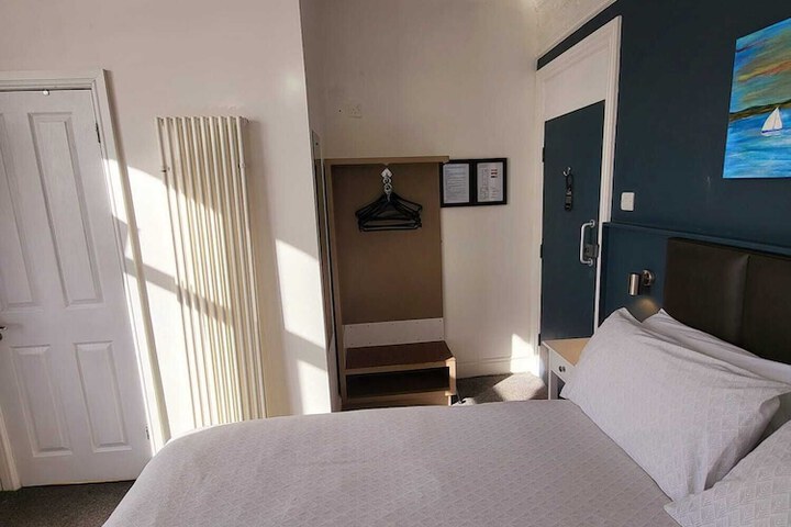 Room 13 of 56