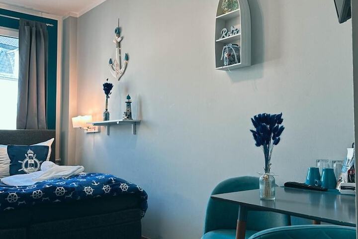 Room 13 of 39