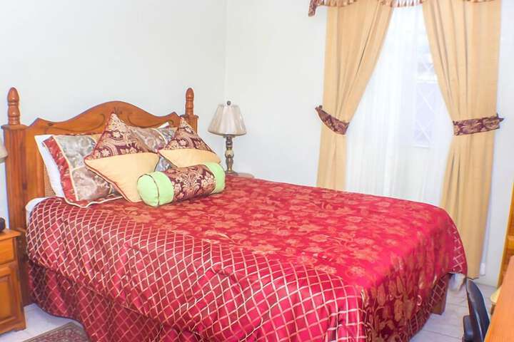Room 3 of 49