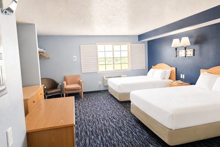 Room 16 of 41