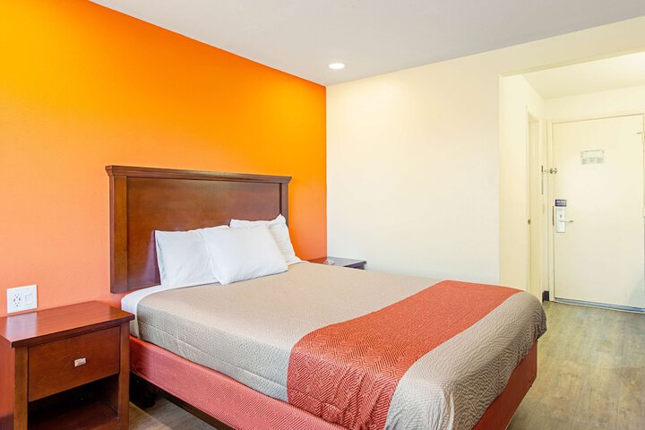 Room 20 of 50