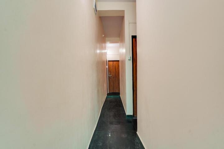 Hotel O Anand lodging & Restaurant
