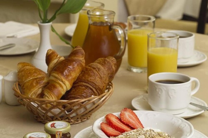 Breakfast/Coffee Service 51 of 64