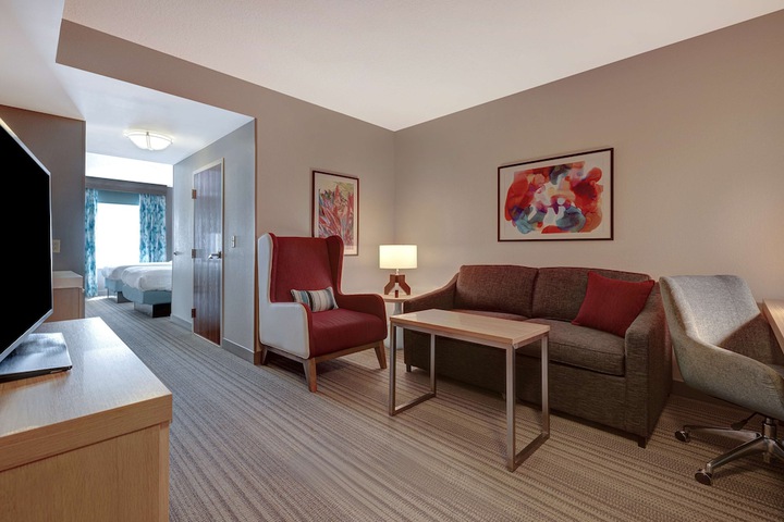 Room 11 of 34