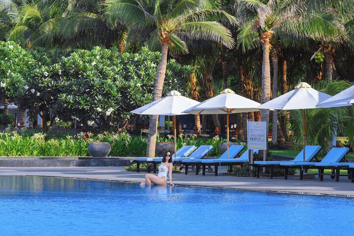 Pool 86 of 165