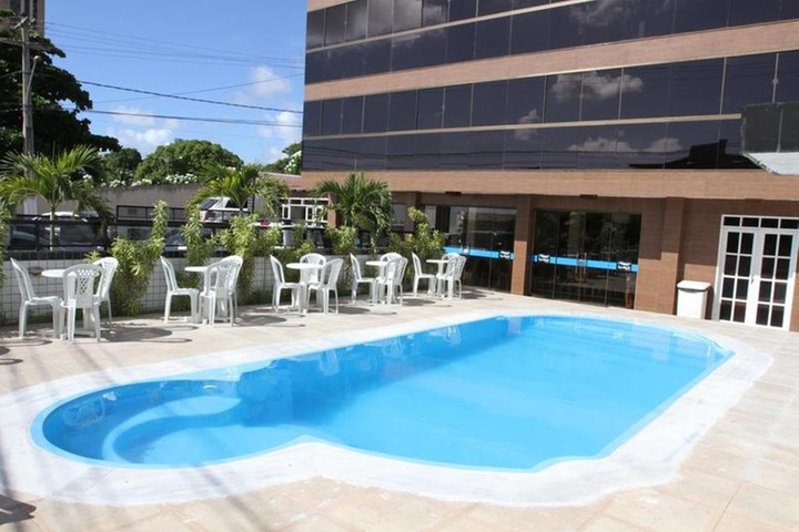 Pool 8 of 16