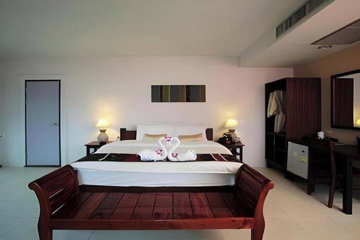 Room 10 of 67