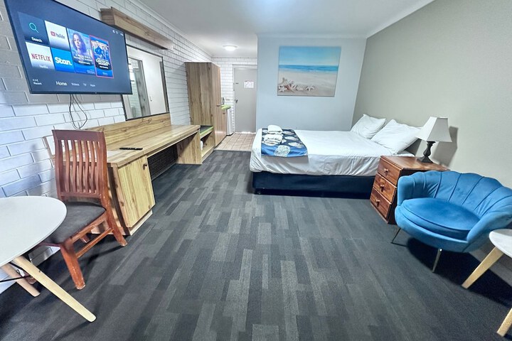 Room 19 of 47