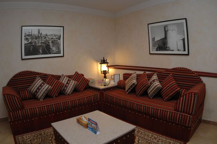 Room 37 of 84