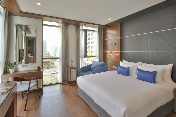 Room 29 of 203
