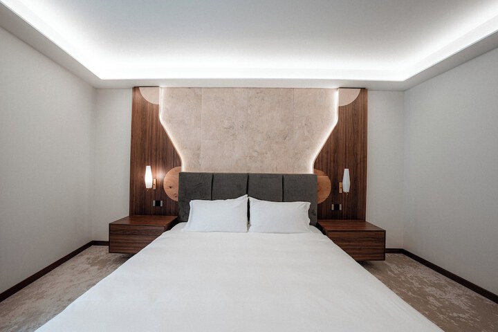 Room 46 of 197