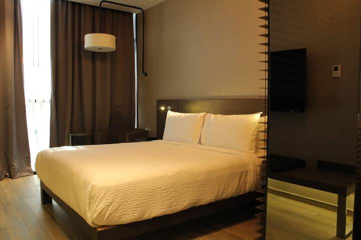 Room 3 of 41