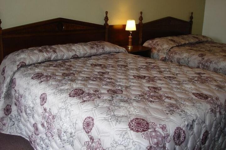 Room 8 of 38