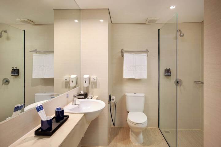 Clean Restrooms