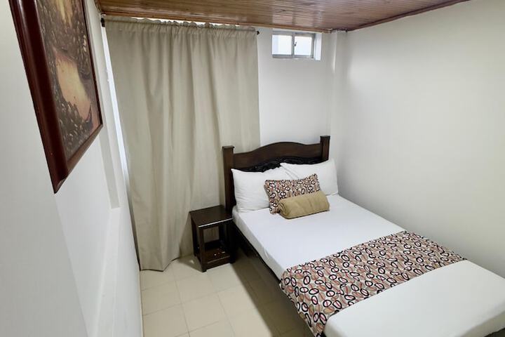Room 28 of 49